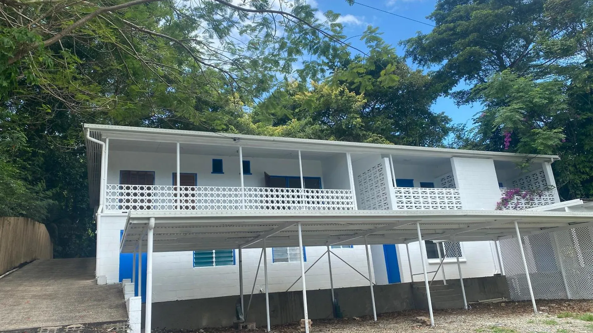 Self Contained Cozy Studio Near The Beach And Boat Club Yorkeys Knob